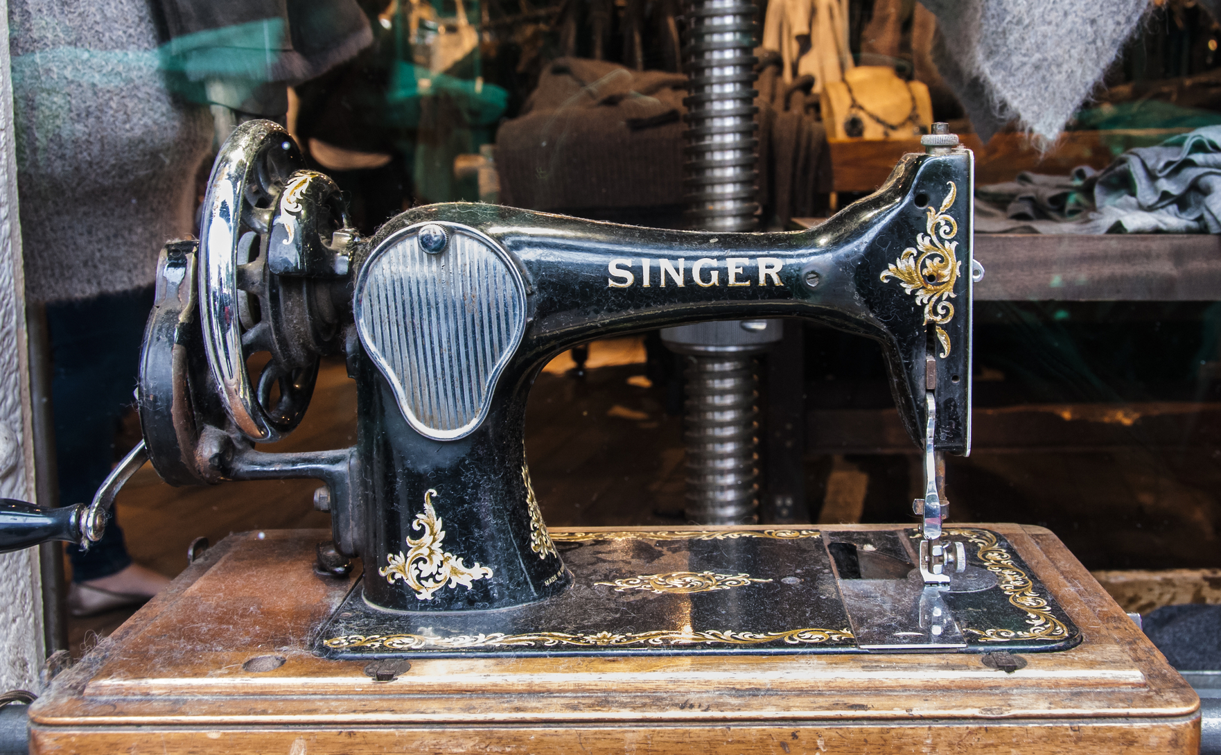 old singer sewing machines for sale