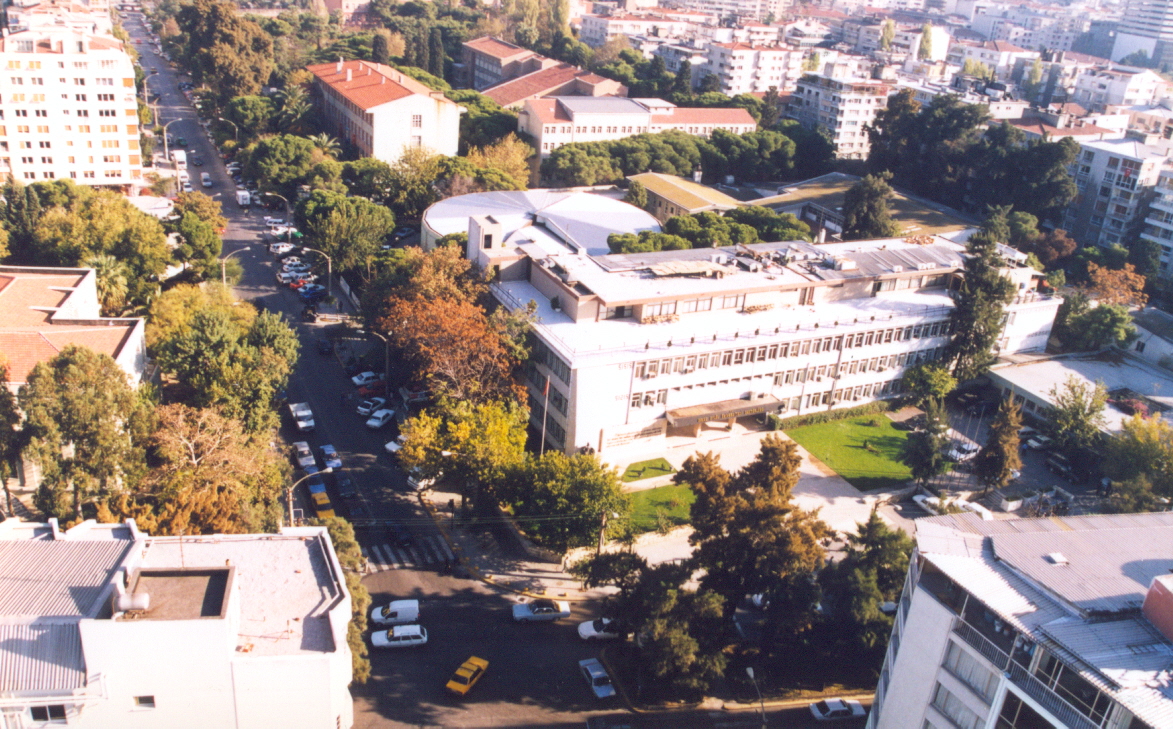 izmir 4 eylül üniversitesi