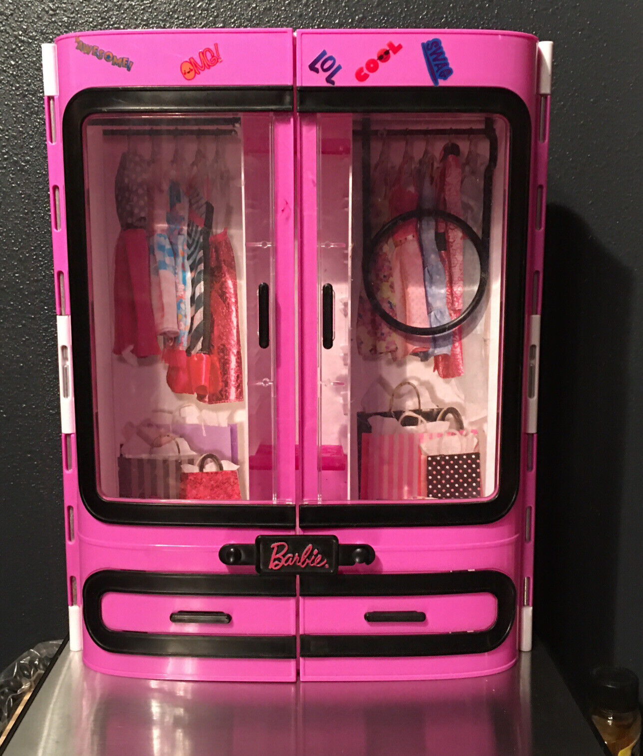 closet barbie