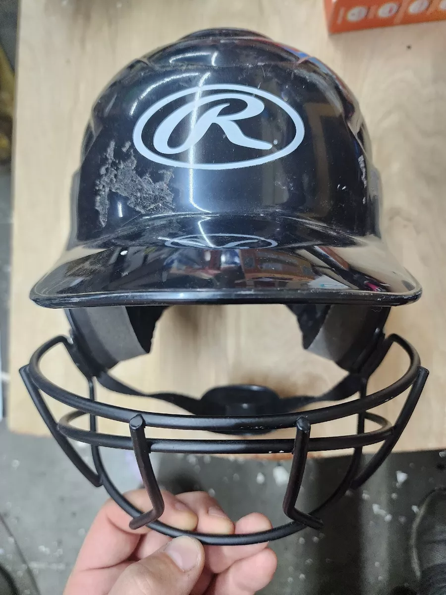 baseball batting helmet with face guard