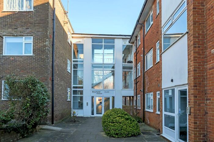 flats to rent in portslade