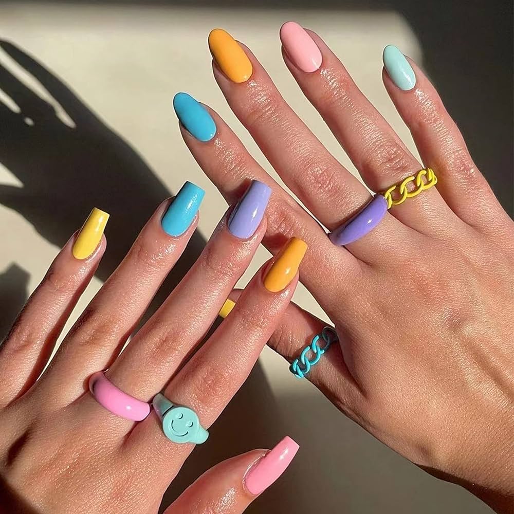 rainbow acrylic nails