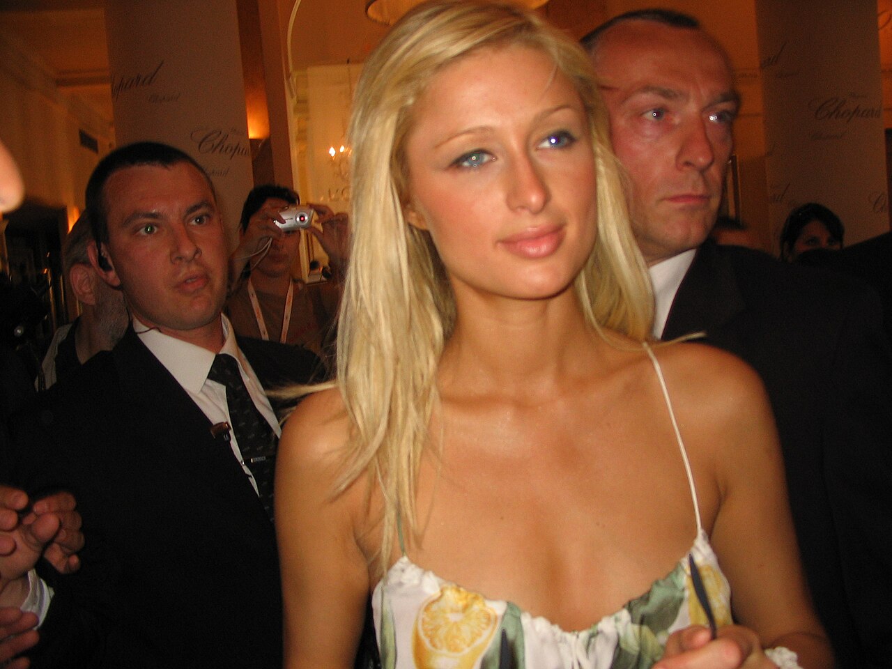 paris hilton wikipedia