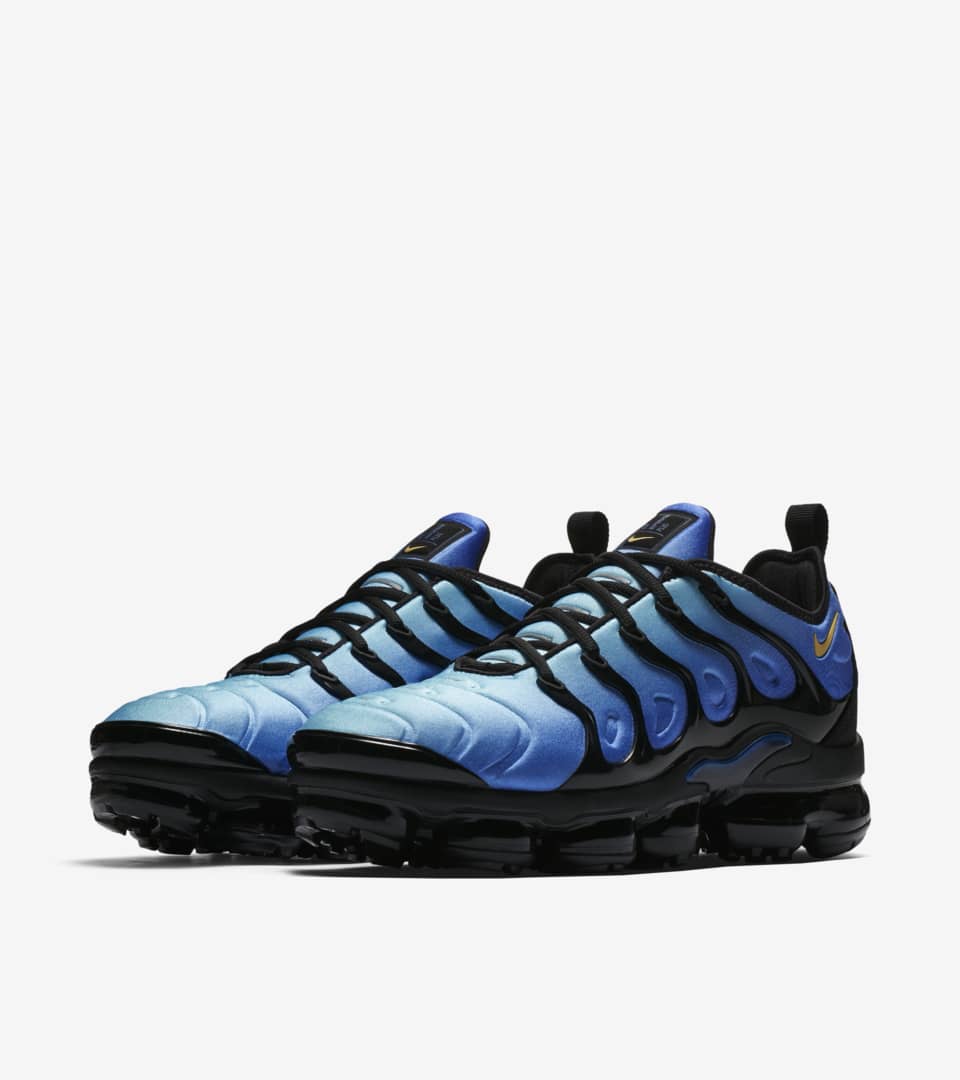 nike vapormax plus