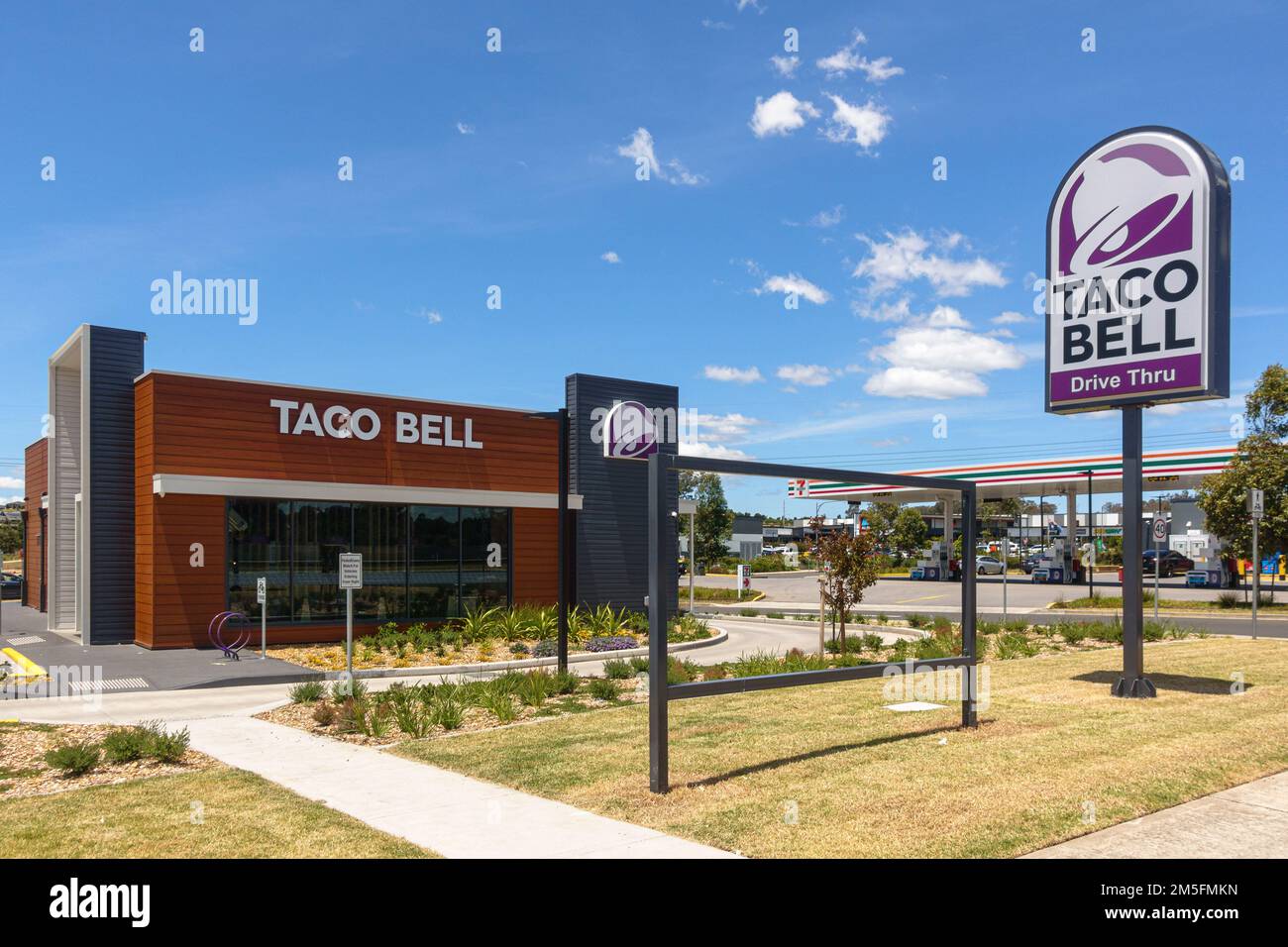 taco bell emerald hills