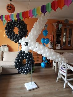salon balloons
