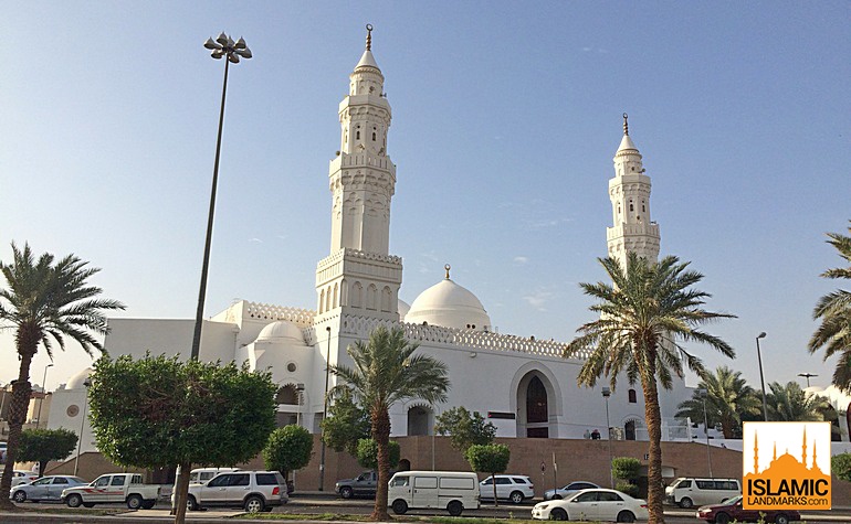 qiblatain mosque medina