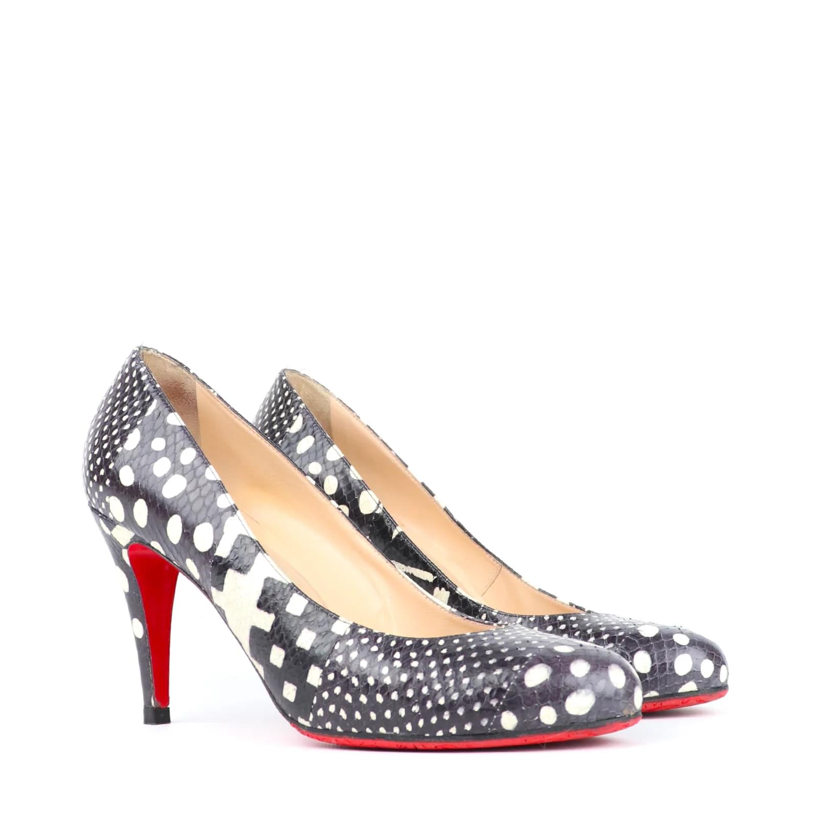 tacones christian louboutin