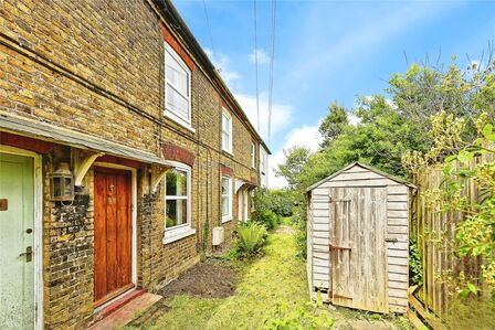 property to rent in faversham kent