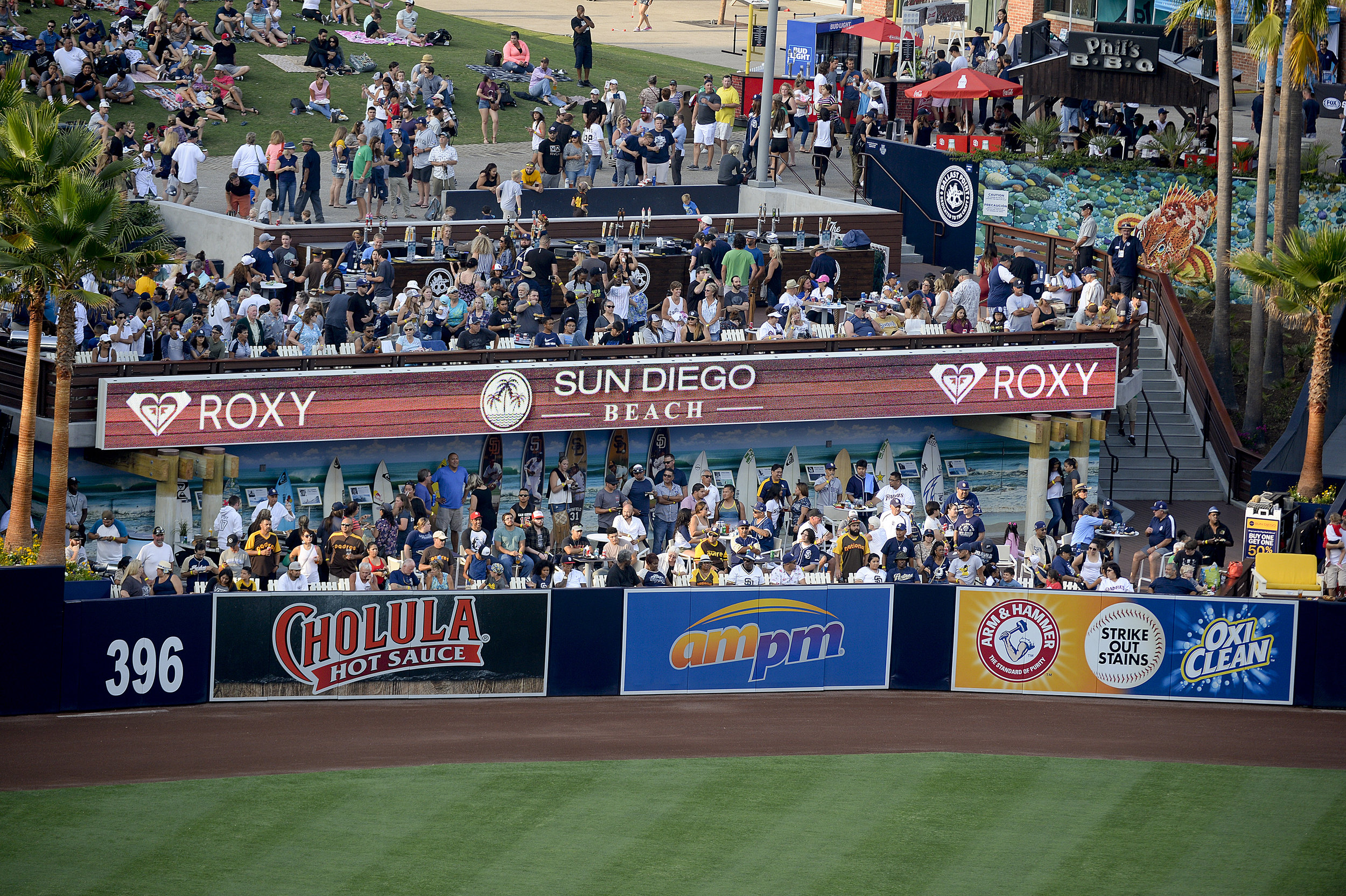 home run deck petco park