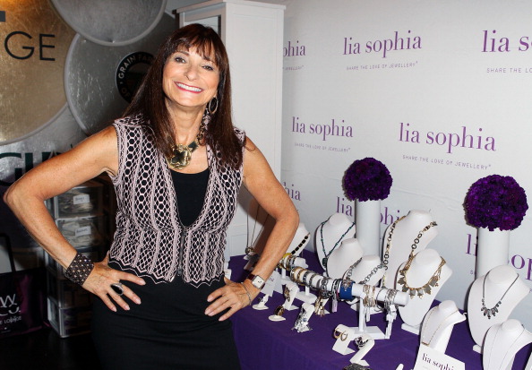 jeanne beker net worth