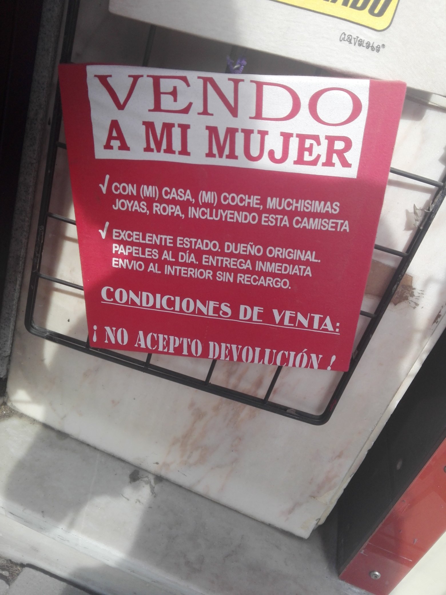 vendo a mi mujer