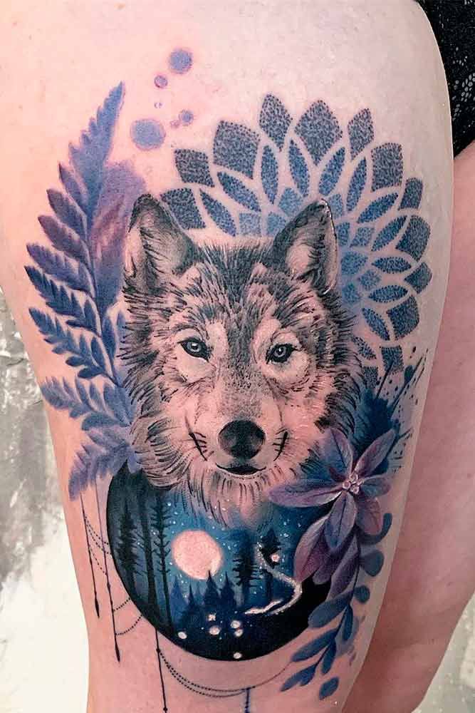 wolf tattoos on thigh