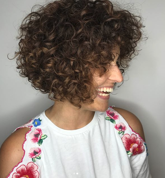 curly stylist near me