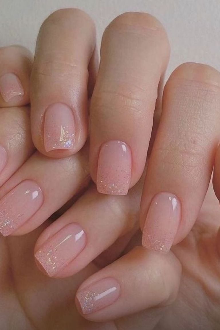 uñas naturales elegantes