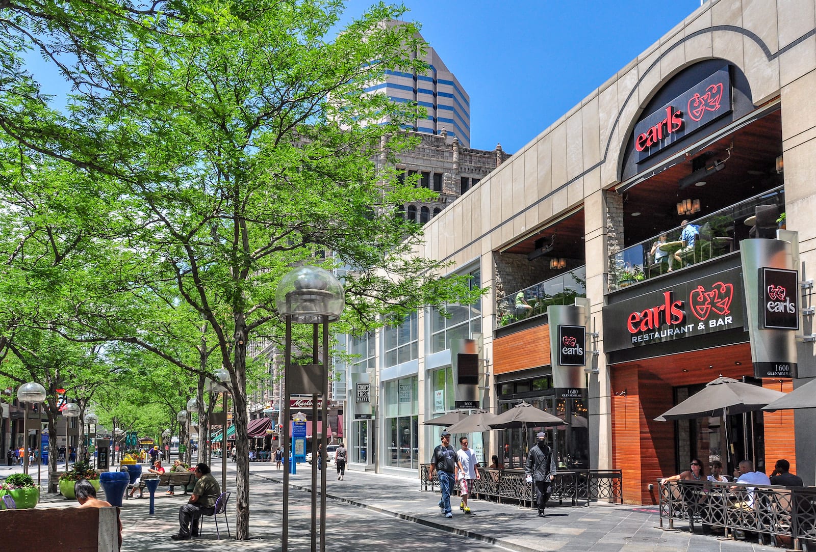 16th street mall best restaurants