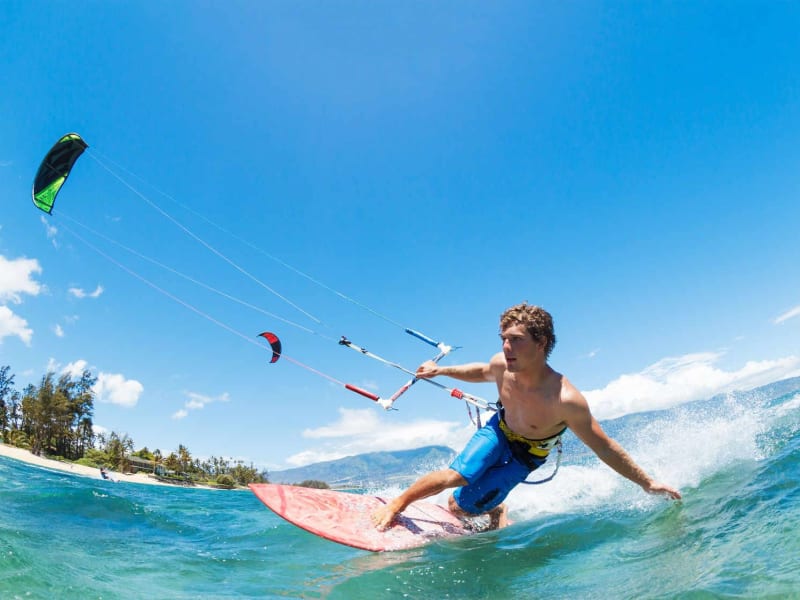 kite surfing lessons maui