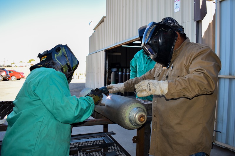 vern lewis welding phoenix