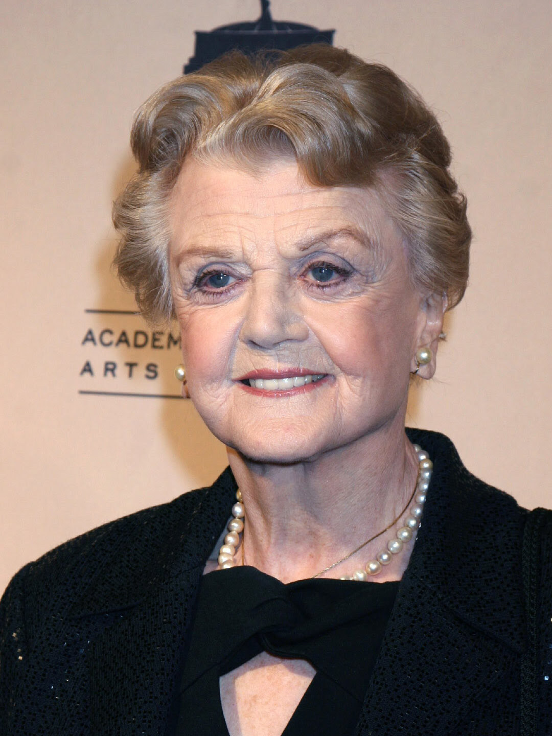 angela lansbury wiki