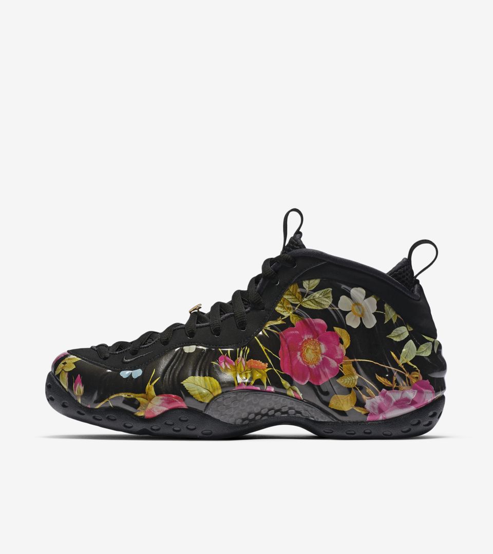 nike floral shoes