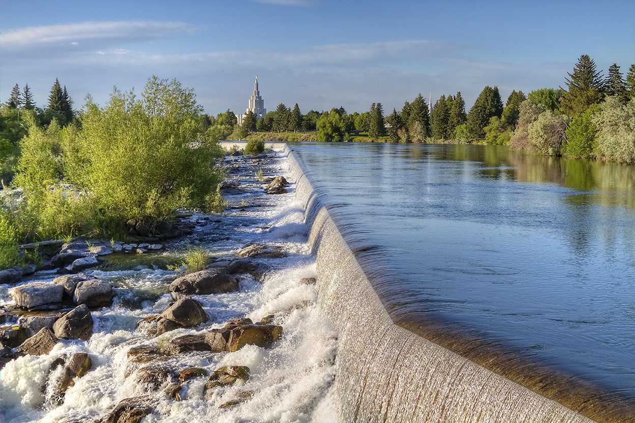 airfare to idaho falls