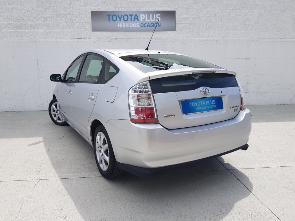 toyota prius precio segunda mano