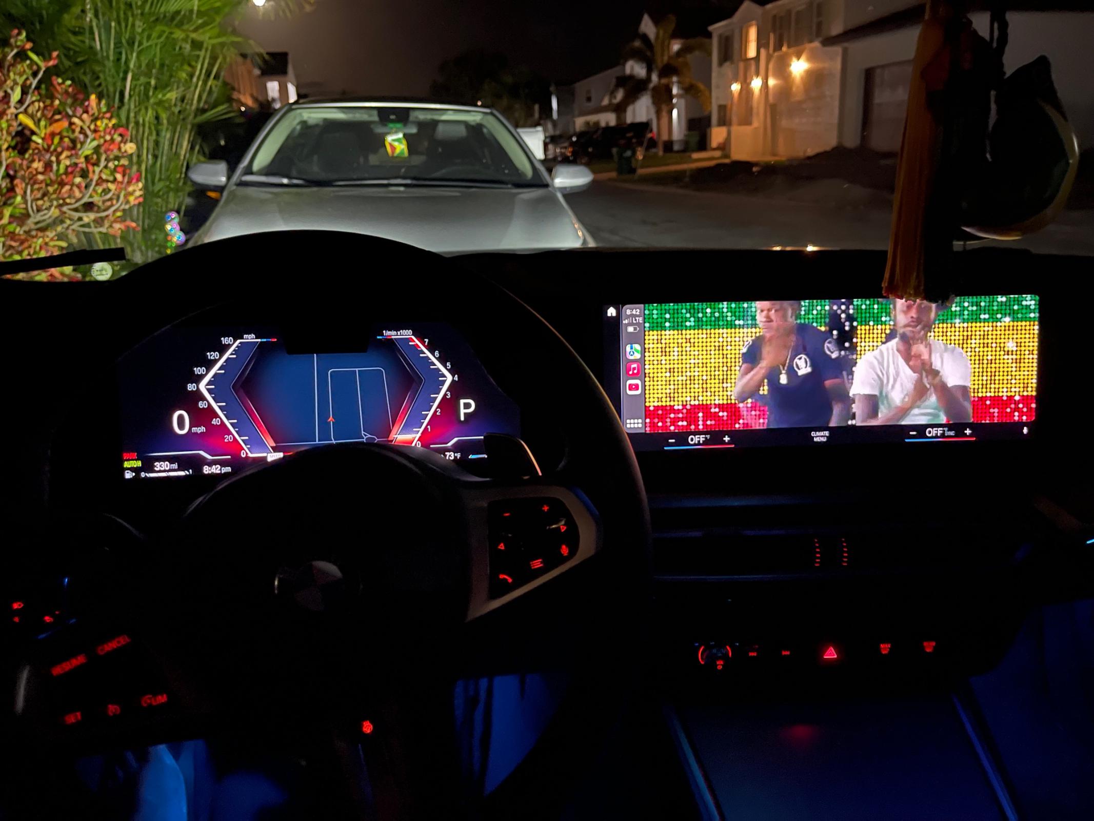 bmw idrive 8 screen mirroring