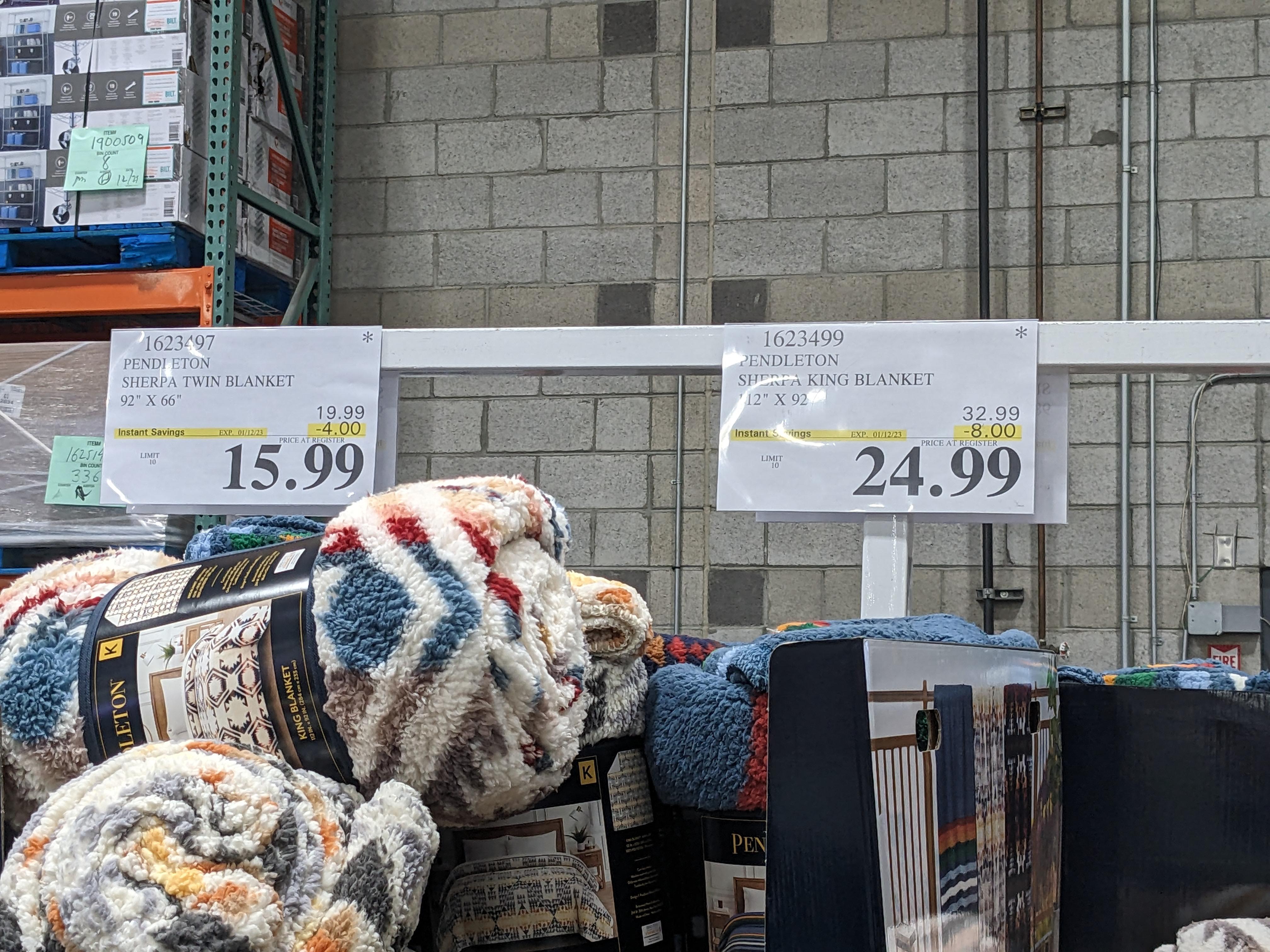 costco blanket