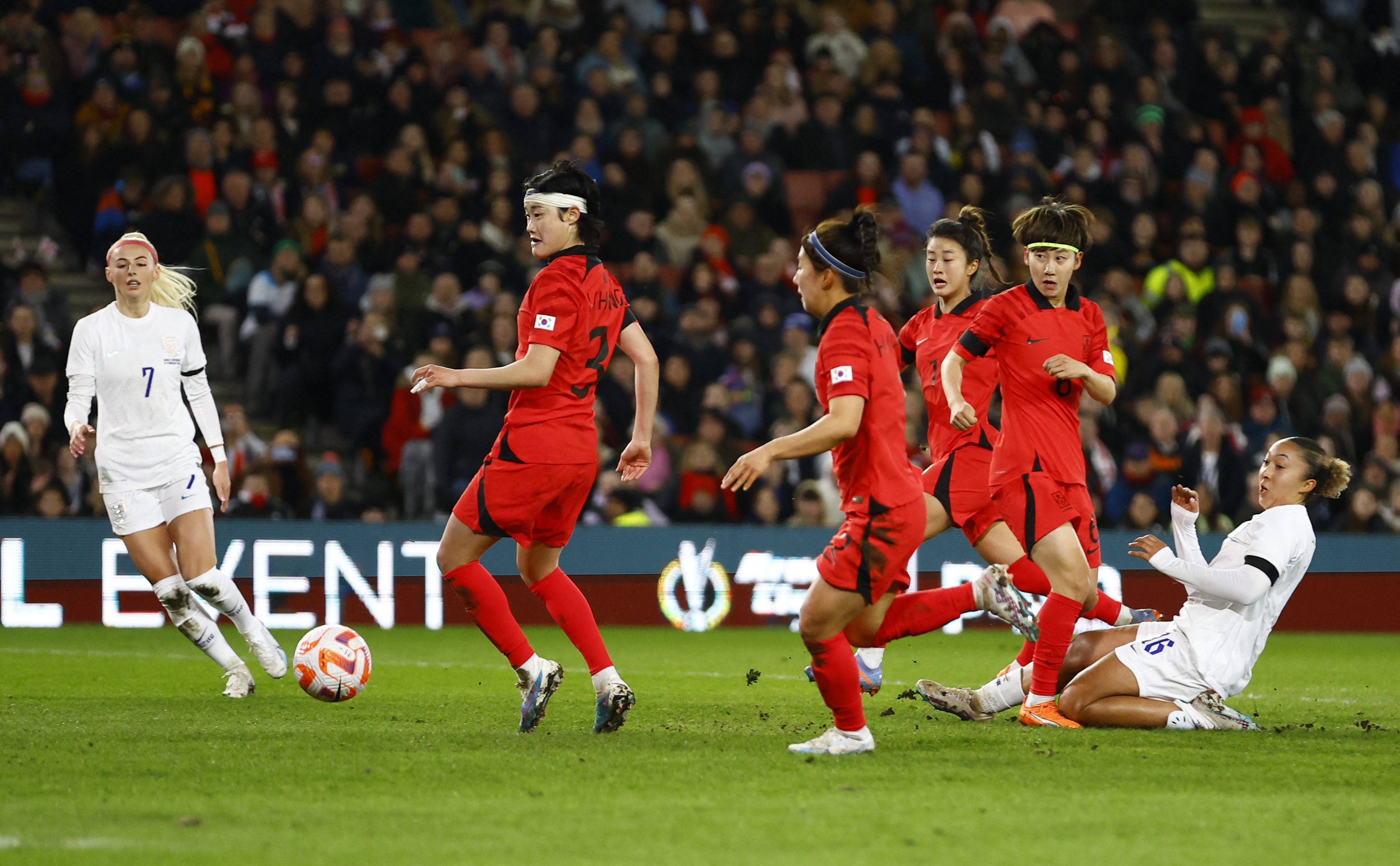 england v south korea