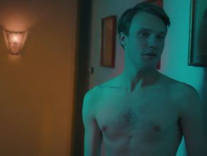 hugh skinner nude