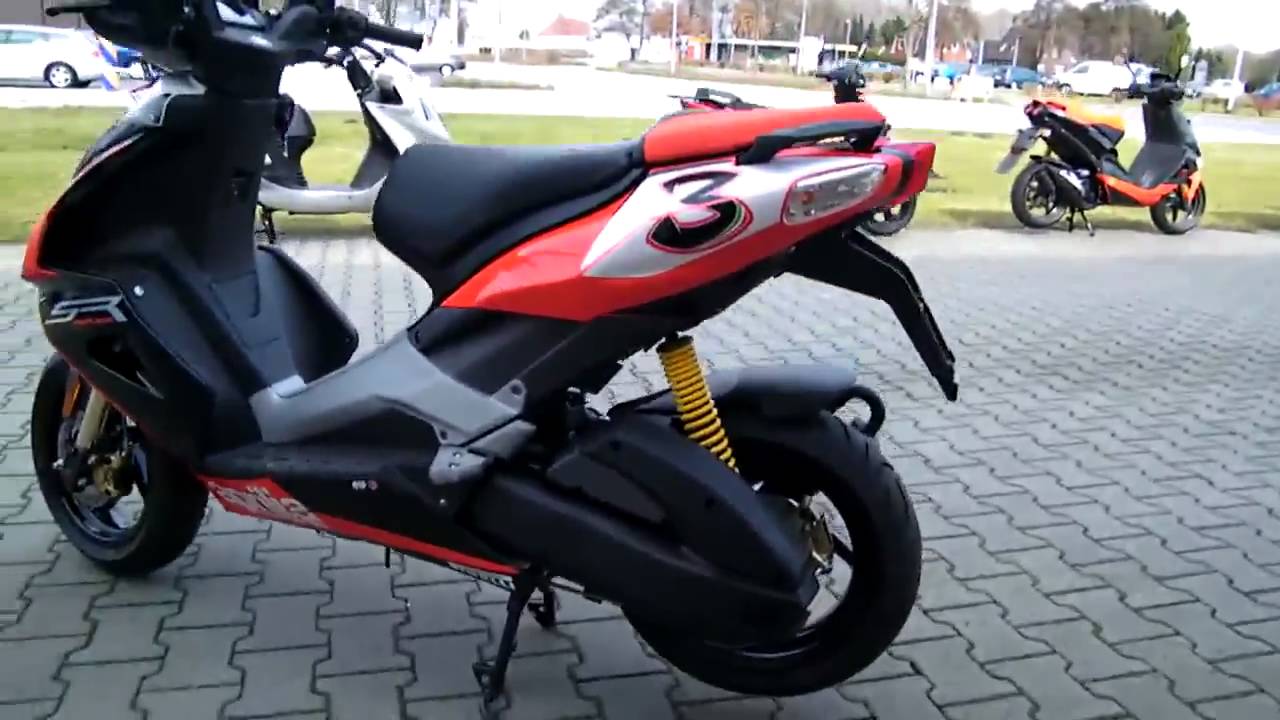 aprilia roller