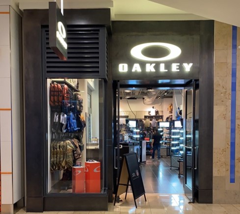 oakley stores