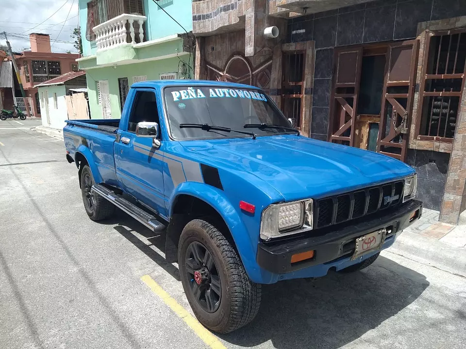 camioneta toyota 82