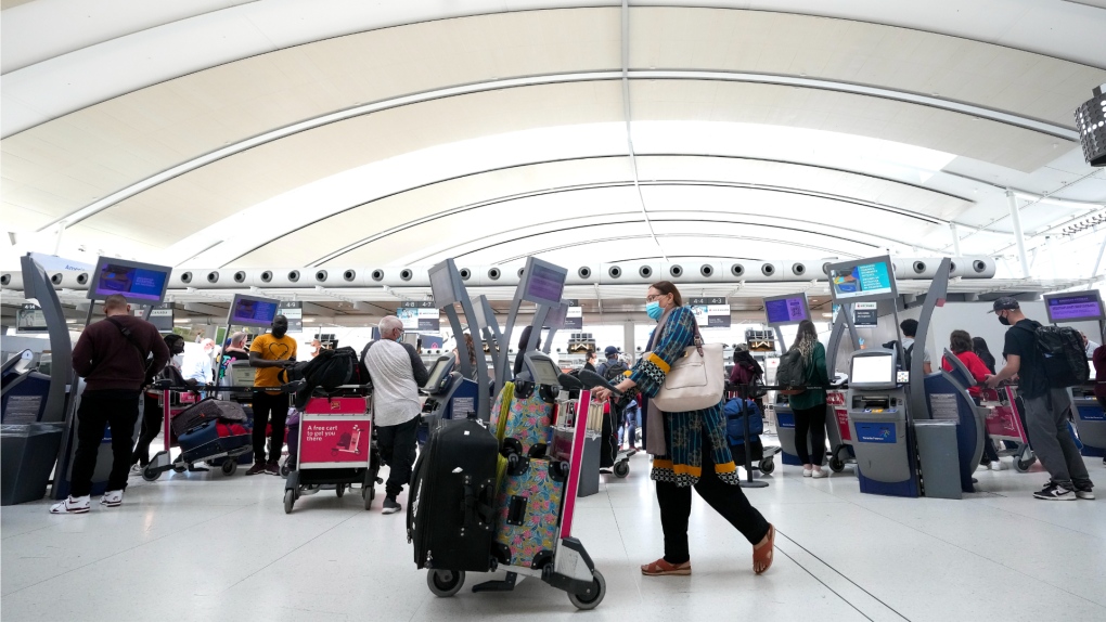 arrival time toronto pearson airport