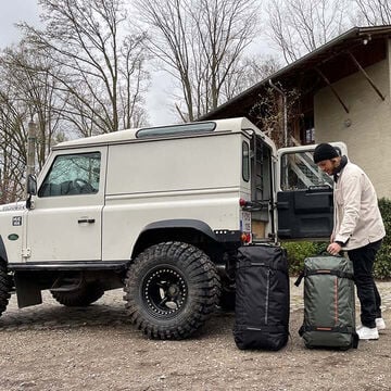 american tourister urban track