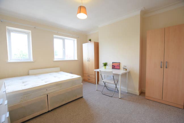 double room to rent in southall