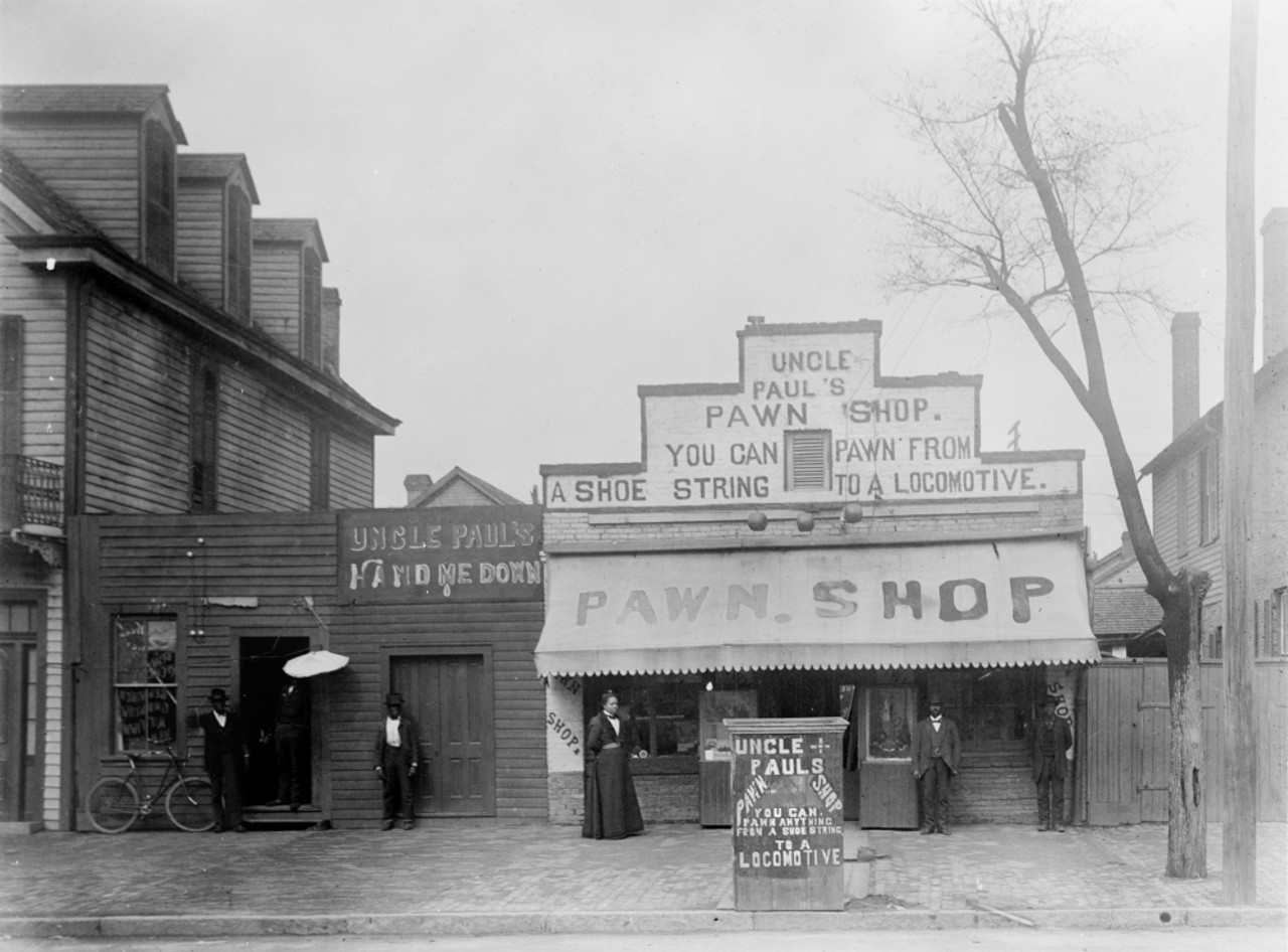 c town pawn