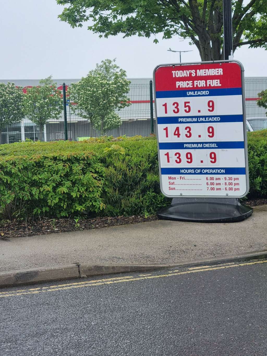 costco glasgow petrol price