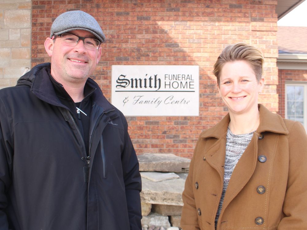 smith funeral home sarnia