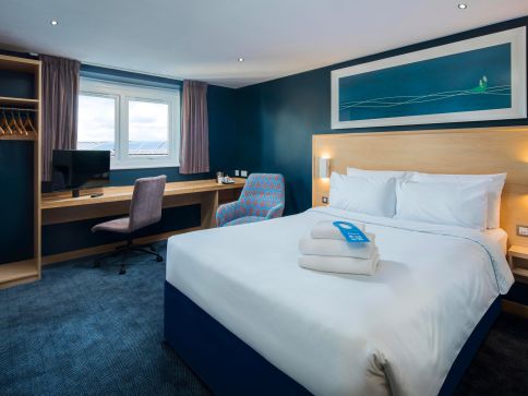 travelodge london uk