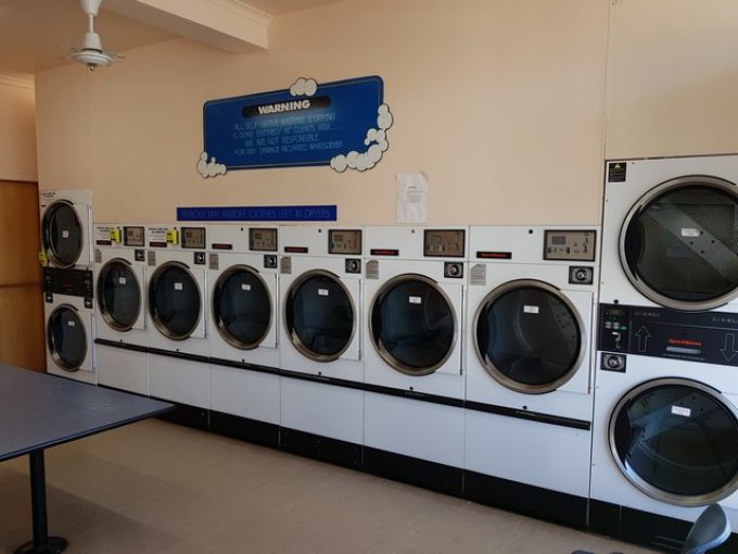 laundromat taree