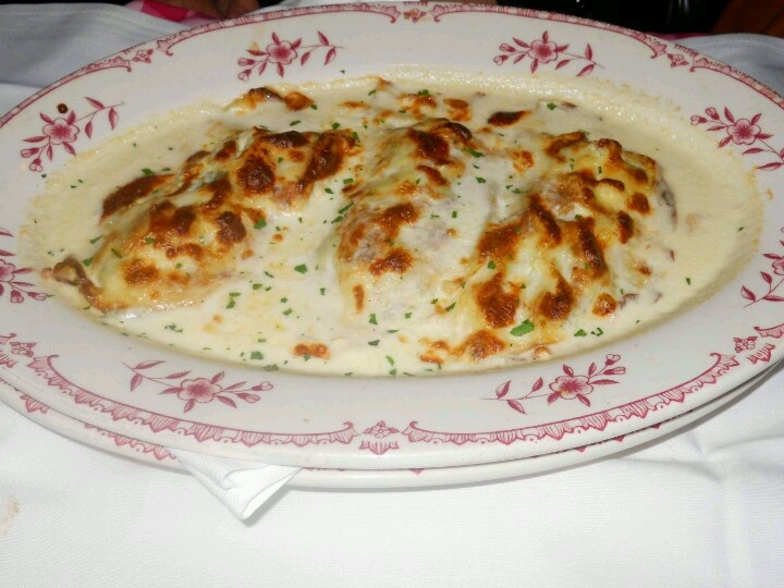 chicken florentine maggianos