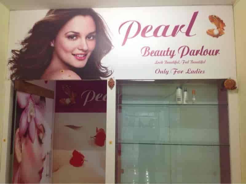 best makeup parlour near me