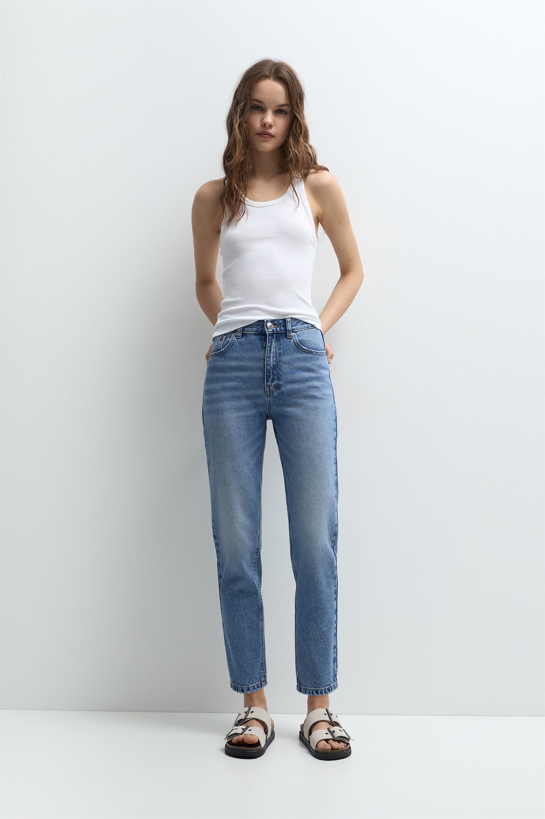 pull and bear high waisted jeans