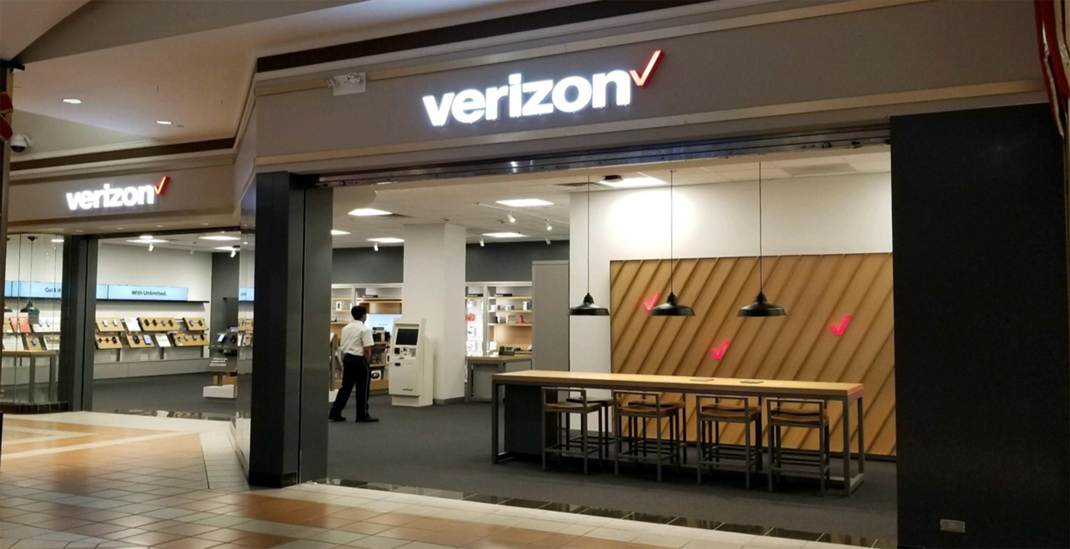 corporate verizon store near me