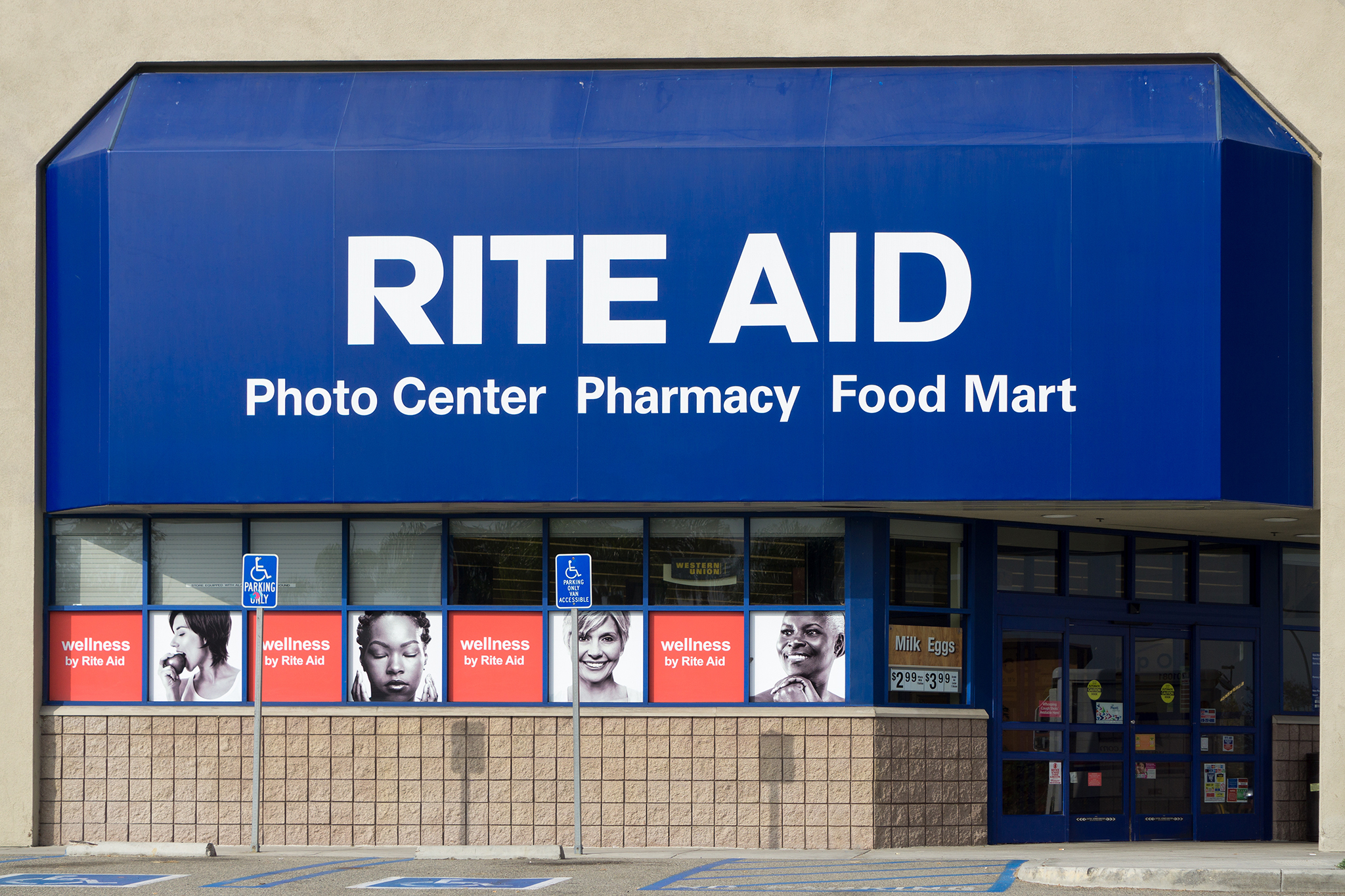 pharmacy open 24 hours near me