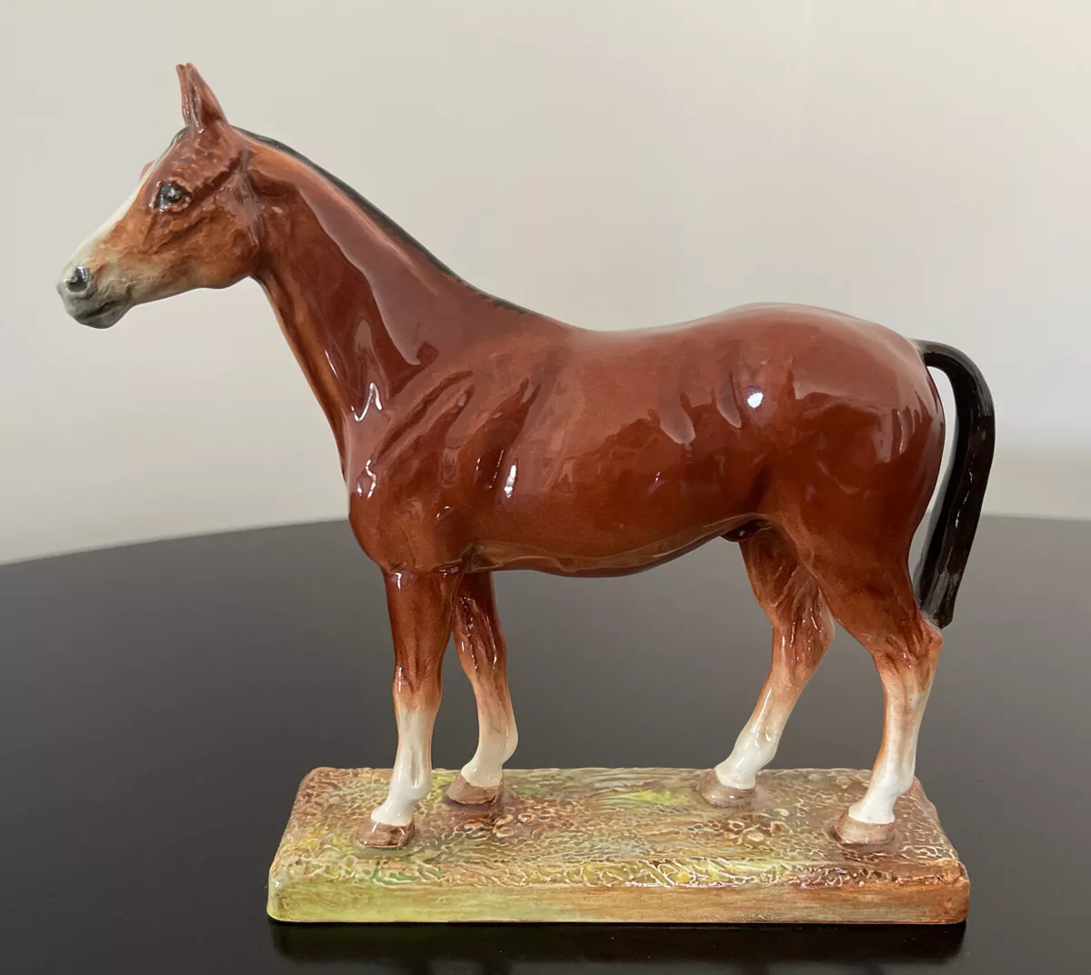 porcelain horse figurines