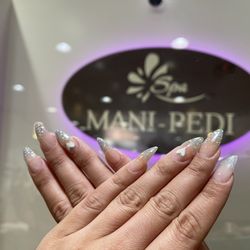 mani and pedi near me