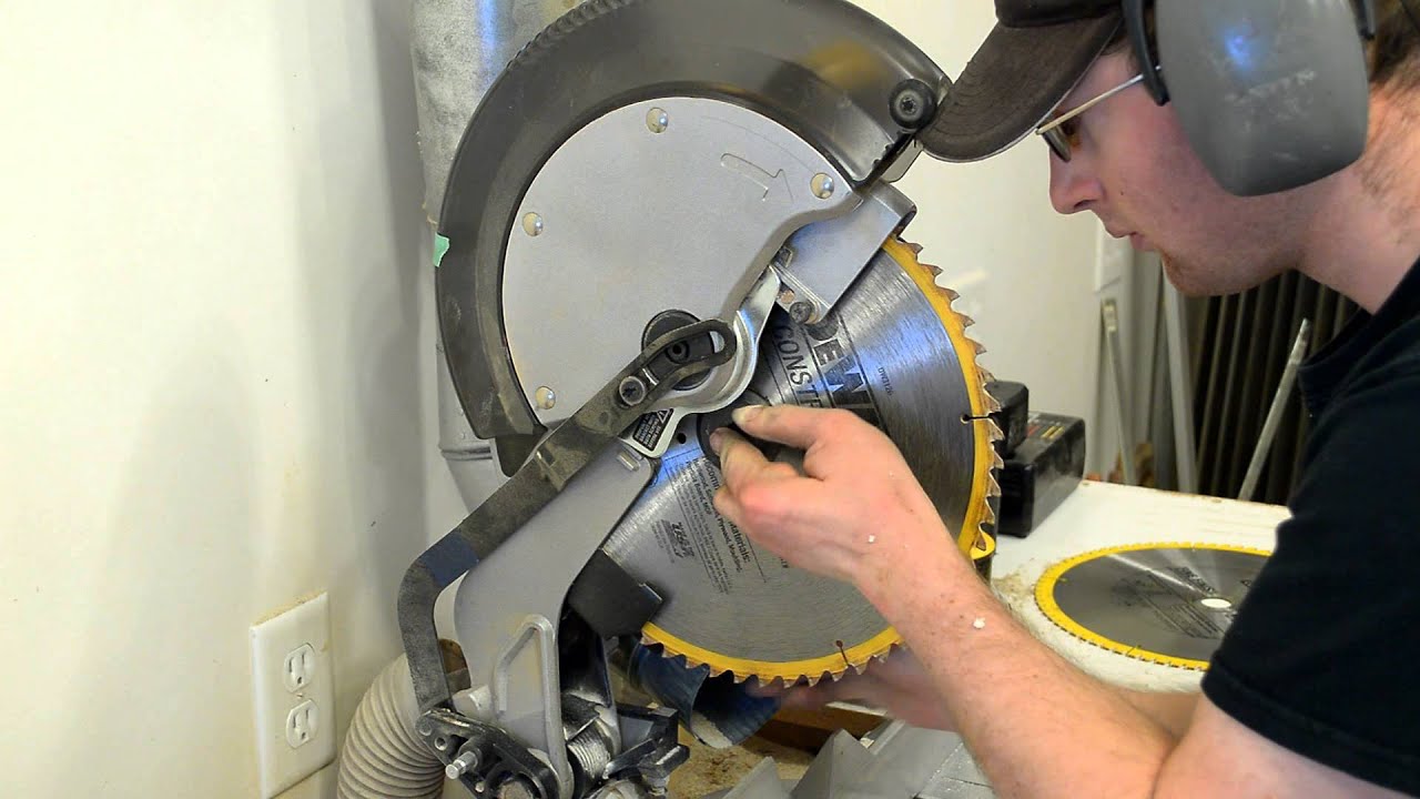 dewalt miter saw blade change