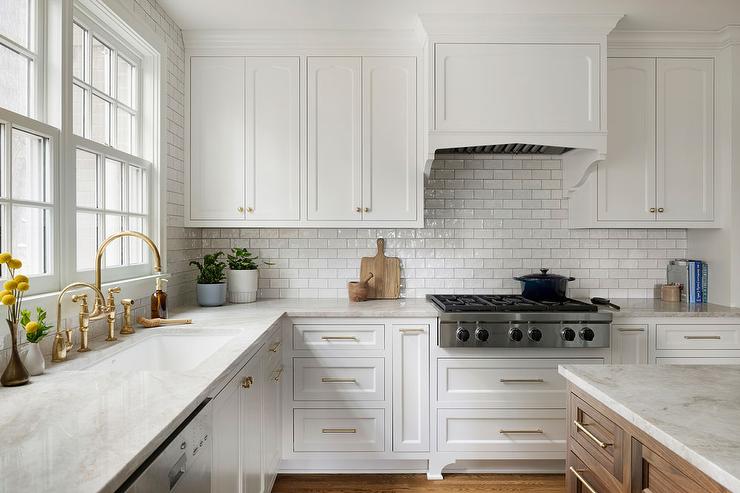white subway tile with light gray grout
